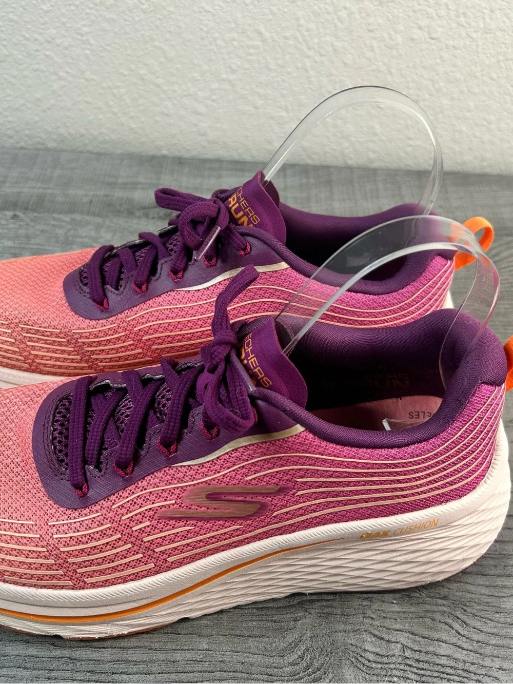 Skechers GORUN Size 8 Women’s Pink & Purple Performance Running Shoes